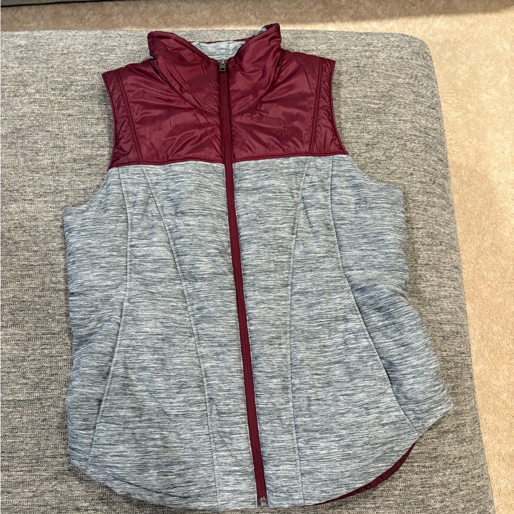 NORTH FACE Burgundy and Gray Sleeveless Vest